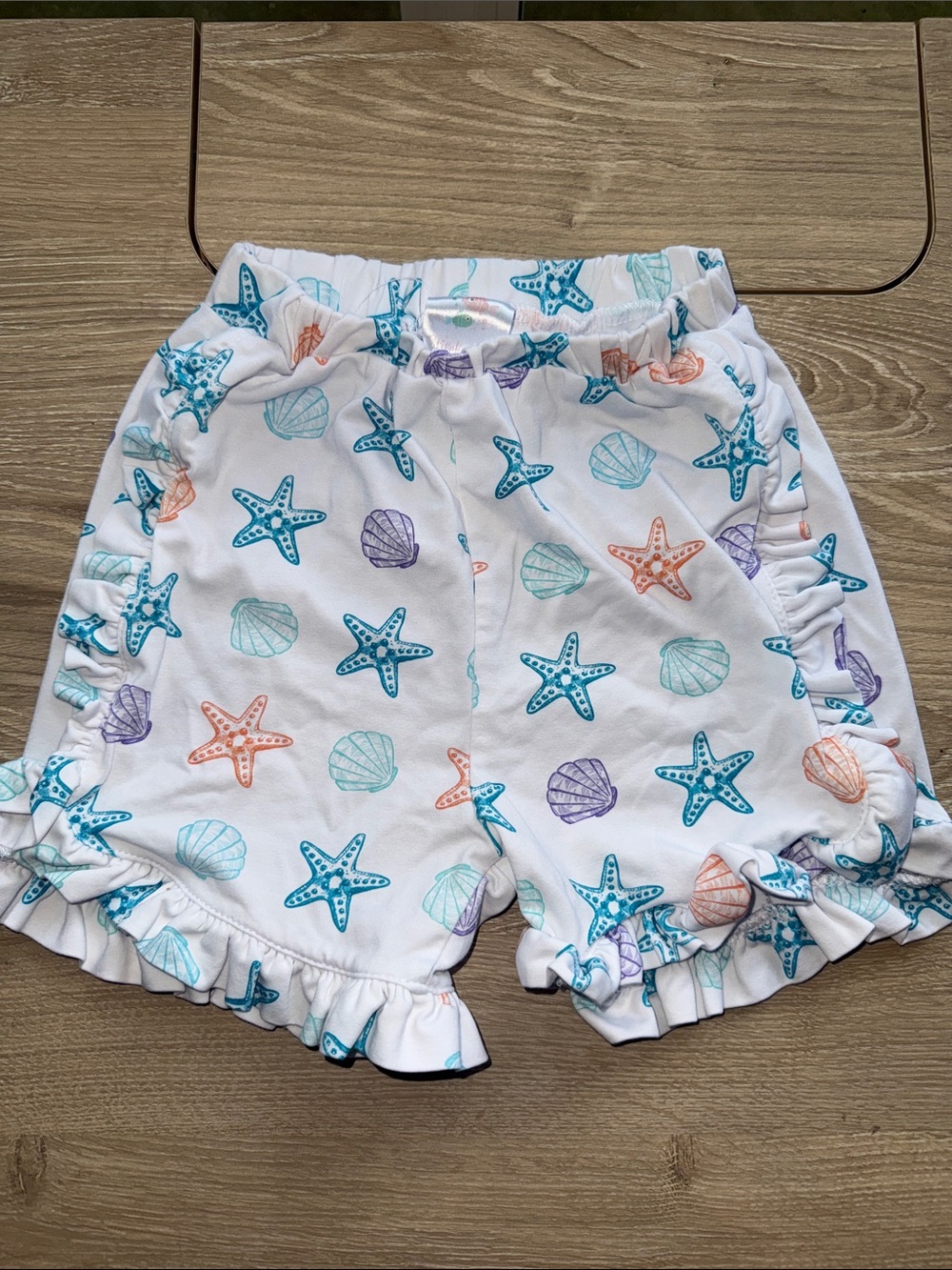 Girls White Starfish & Shell Ruffle Shorts